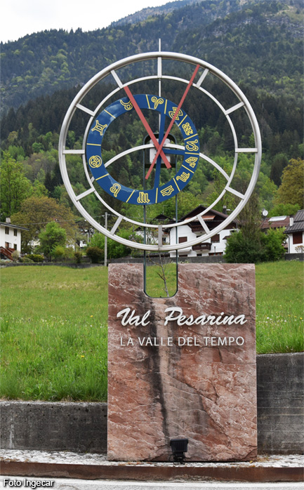 Val Pesarina Orologio con Eclittica